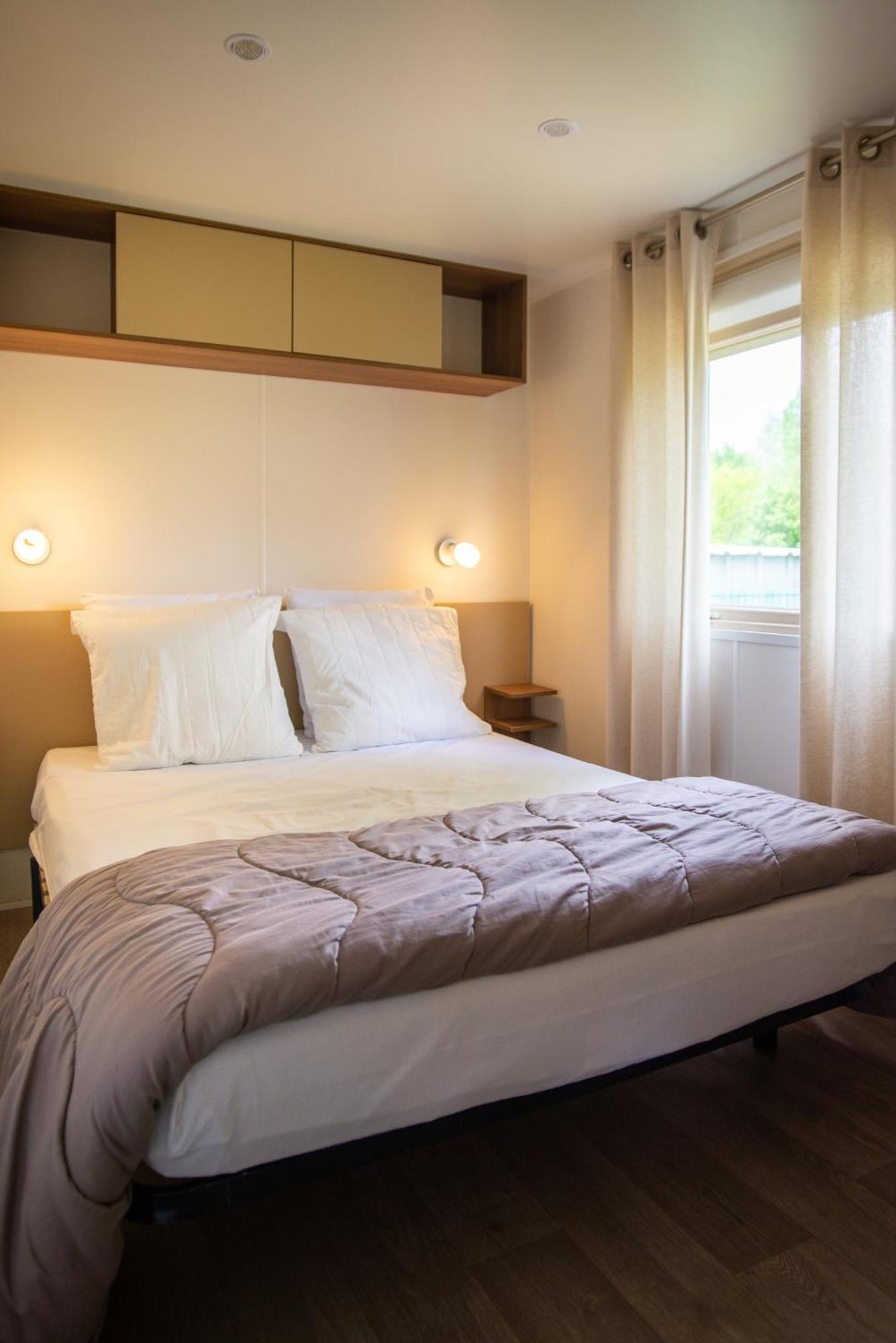 Готель Camping Du Chateau Vert Hondainville Екстер'єр фото
